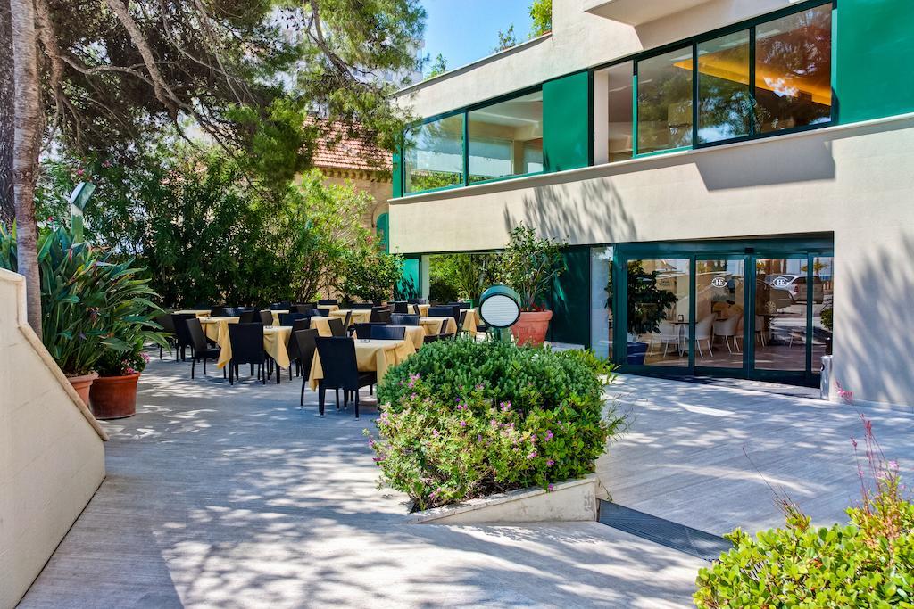 Hotel Europa Beach Village 길라노바리도 외부 사진