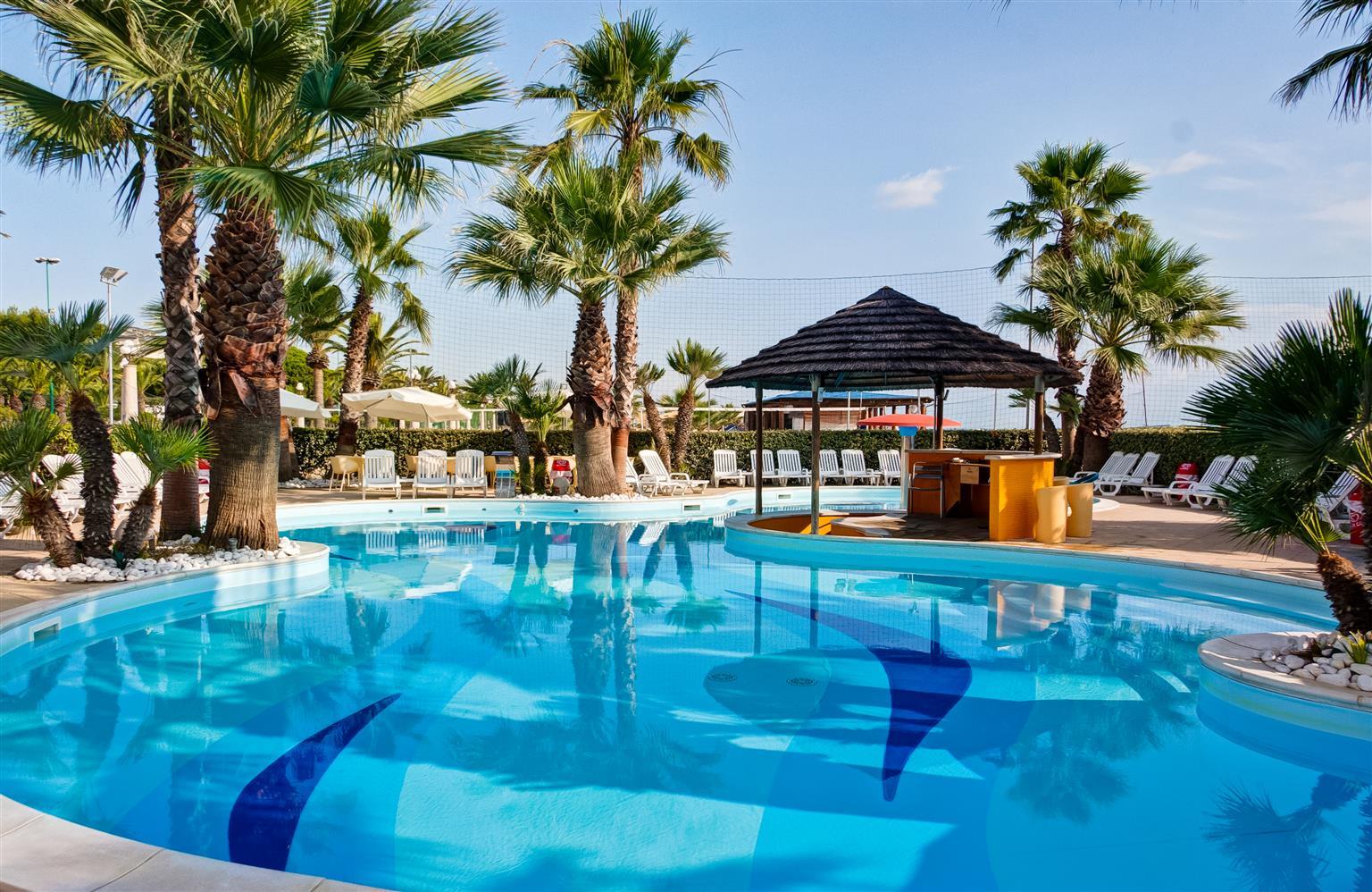 Hotel Europa Beach Village 길라노바리도 외부 사진